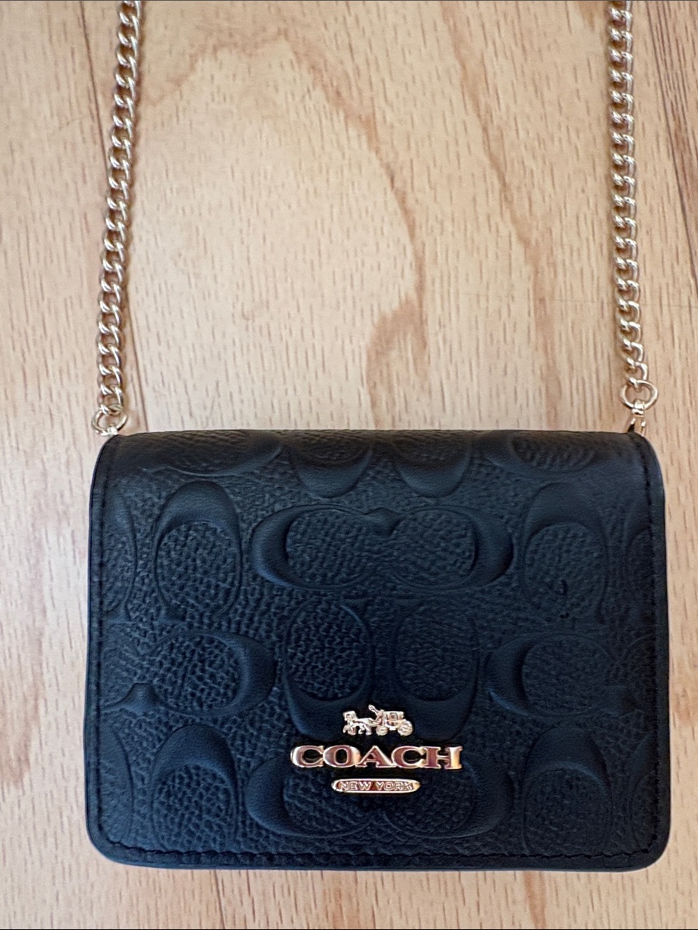 Coach Mini Black embarrassed C Patent Leather Wallet on Chain WOC Gold Tone